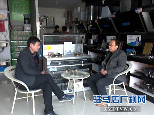 大學(xué)生自主創(chuàng)業(yè)，12年打拼從打工仔成為四家連鎖店老板上送_20160306091220.jpg