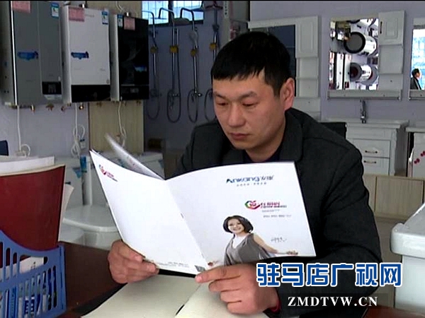 大學(xué)生自主創(chuàng)業(yè)，12年打拼從打工仔成為四家連鎖店老板上送_20160306091204.jpg