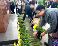 弘揚(yáng)烈士精神，緬懷烈士功績(jī)。