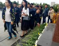 弘揚(yáng)烈士精神，緬懷烈士功績(jī)。