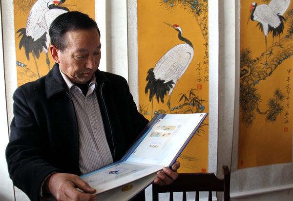農(nóng)民書畫家高玉海 作品被多個(gè)國家制作成郵票收藏