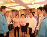 駐馬店廣視融媒新聞客戶端上線啟動儀式結(jié)束后，駐馬店市委常委,宣傳部長戚存杰，駐馬店市政府副市長馮玉梅等領(lǐng)導(dǎo)同志親切接見廣視融媒新聞客戶端部分工作人員，對新聞客戶端工作人員的工作給予充分肯定，并對今后的工作寄于厚望！