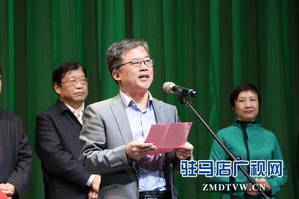第八屆黃河戲劇節(jié)在樊粹庭故里駐馬店拉開(kāi)帷幕 首演劇目《皇家驛站》