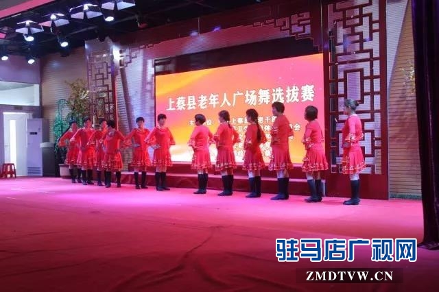 上蔡老人舞全城 舞出最美夕陽(yáng)紅 