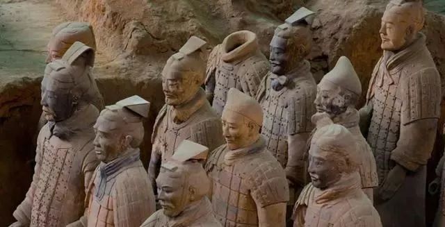 1974年的兵馬俑復(fù)活事件是真是假？兵馬俑真的是用活人燒出來(lái)的嗎 
