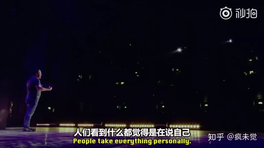 如何從科學(xué)的角度解釋“杠精”與自戀？