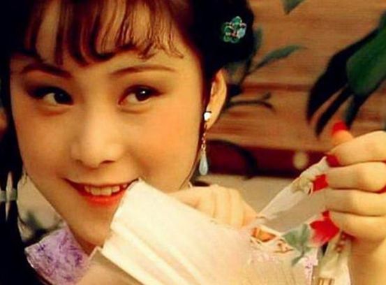 《紅樓夢》：分寸感，是一個人最高級的教養(yǎng) 