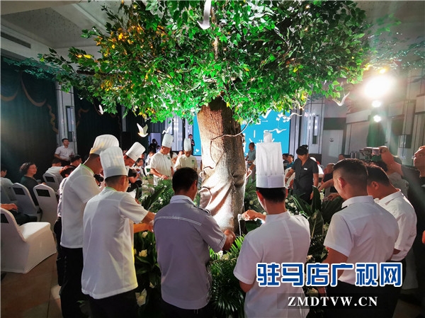 親情樹?團(tuán)結(jié)路店重裝開業(yè)暨親情樹15周年活動慶典榮耀綻放