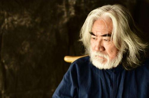 張紀(jì)中談武俠?。簞e熱衷男歡女愛，要體現(xiàn)武俠精神 