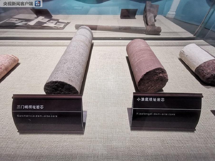 時政新聞眼丨半年之后又“豫”見，習近平一天連看五個考察點