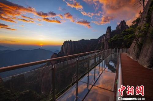 國慶前多地景區(qū)門票宣布降價 “十一”你去哪打卡？