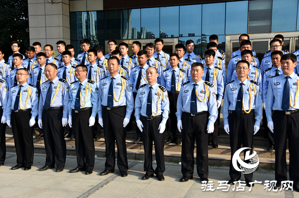 平輿縣公安民警在新中國(guó)成立70周年歌詠比賽中獲得銅獎(jiǎng)