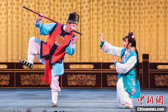 地方小戲種登北京大舞臺 藝術職業(yè)教育為小劇種輸送人才