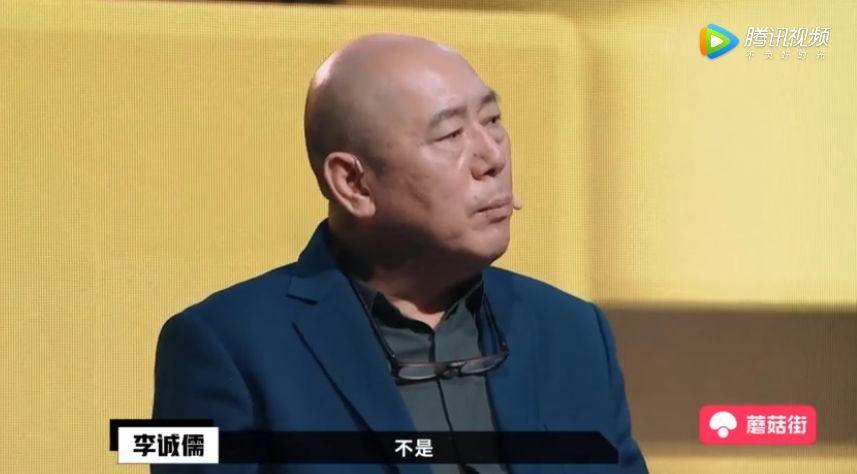 懟大導(dǎo)演、批評(píng)名演員，太不體面！但他是一個(gè)講真話的孤獨(dú)者 