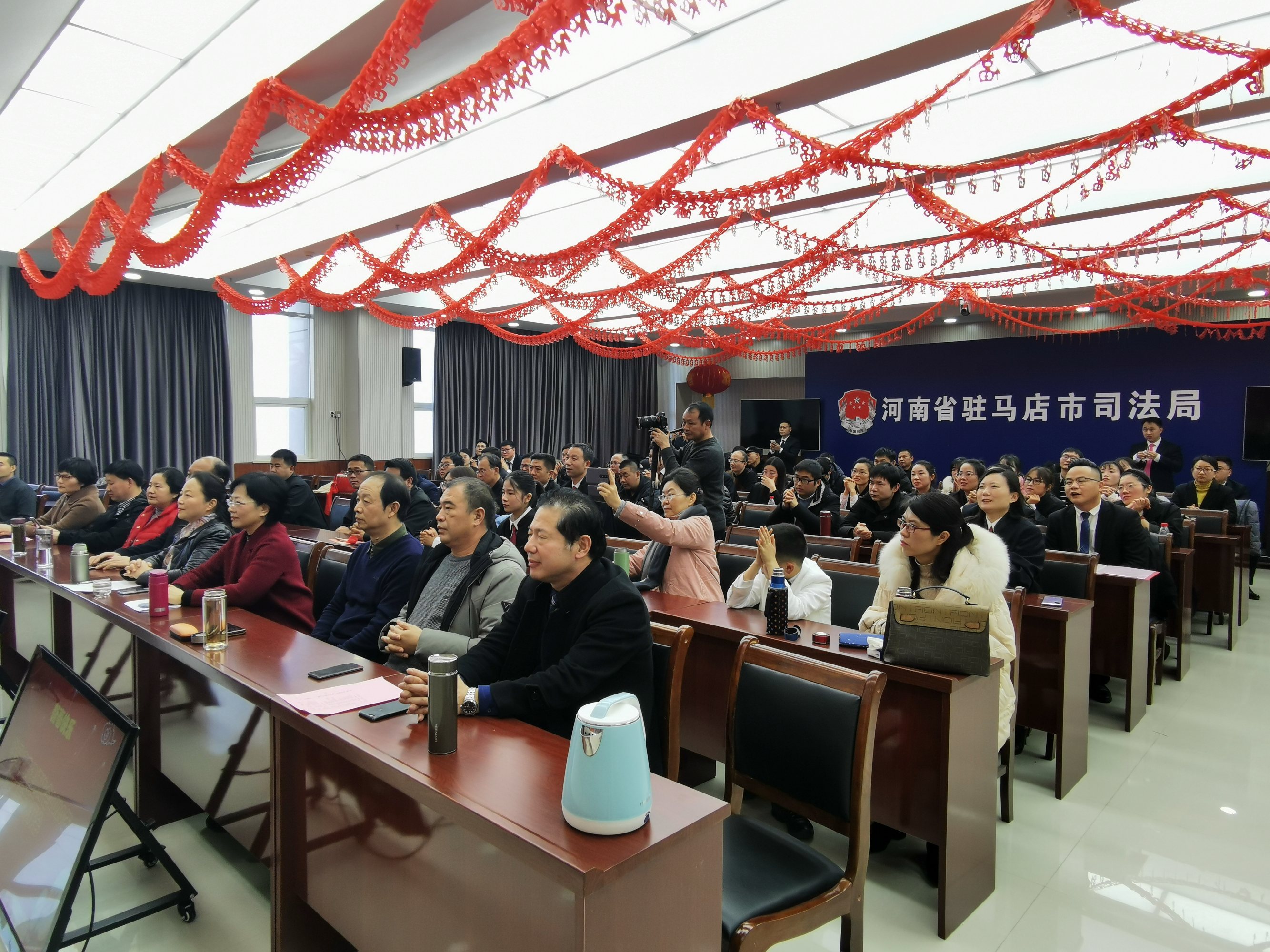 駐馬店市律師協(xié)會2020新春團拜會謳歌對律師職業(yè)和新時代的熱愛