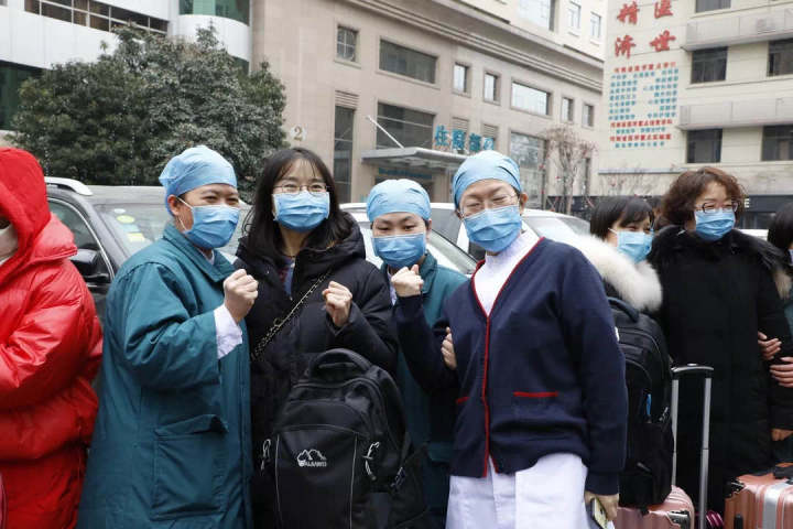河南：137人！逆向而行！首批援鄂醫(yī)療隊(duì)出征！