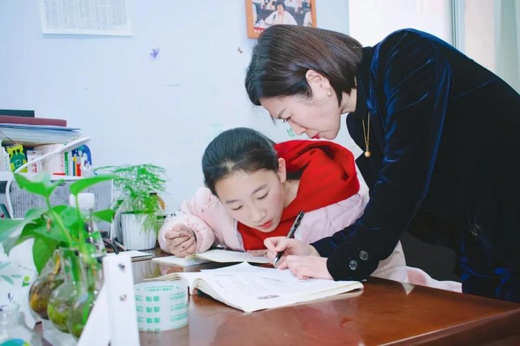 “出彩河南人”2019 感動(dòng)中原十大年度人物揭曉！