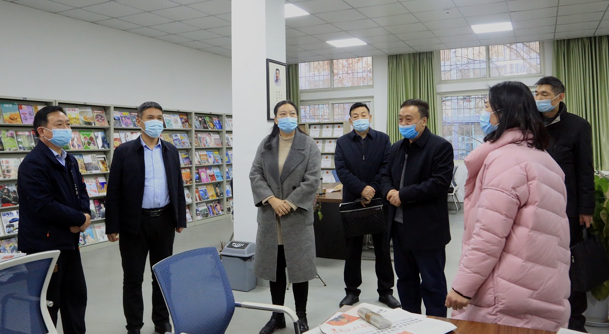 駐馬店市驛城區(qū)委常委、宣傳部長(zhǎng)張德武調(diào)研文化工作