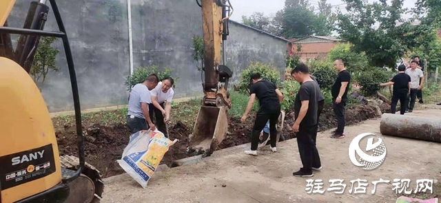 確山縣雙河鎮(zhèn)：學黨史 辦實事 解決群眾排污難