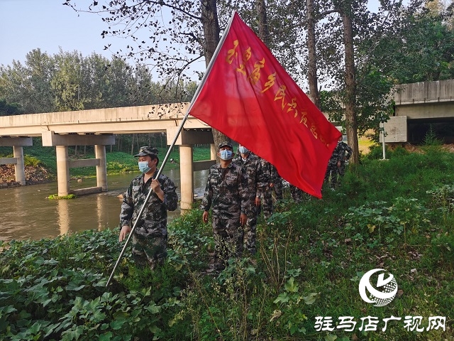 平輿縣玉皇廟鄉(xiāng)民兵應急排積極備戰(zhàn)“防汛抗洪”