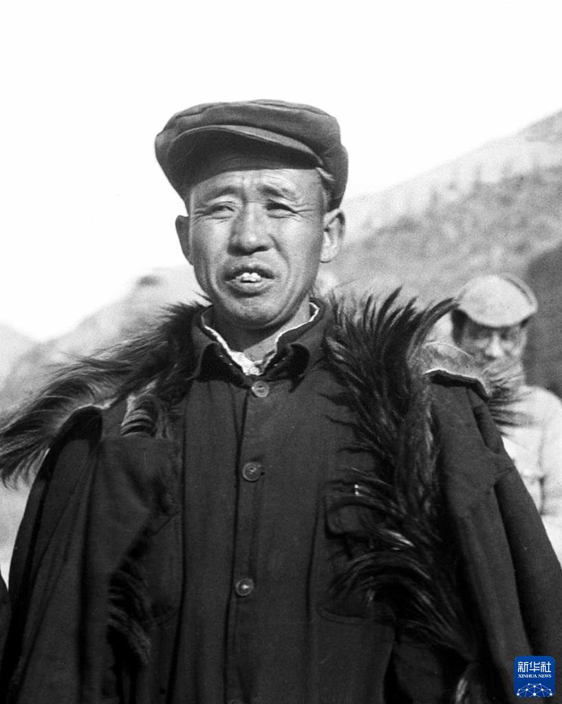 奮斗百年路 啟航新征程·中國(guó)共產(chǎn)黨人的精神譜系｜愛崗敬業(yè)、爭(zhēng)創(chuàng)一流——?jiǎng)谀＞袷鲈u(píng)