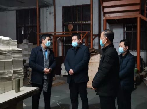 縣委常委、宣傳部長、副縣長鄧昭深入 文化娛樂場所檢查指導(dǎo)疫情防控工作