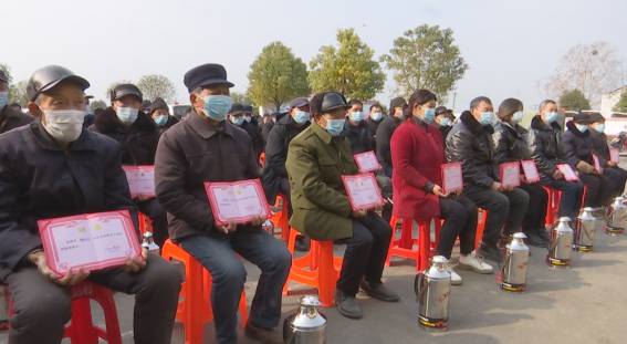 正陽縣彭橋鄉(xiāng)大劉村“掃黃打非”工作站 基層網格員作用大