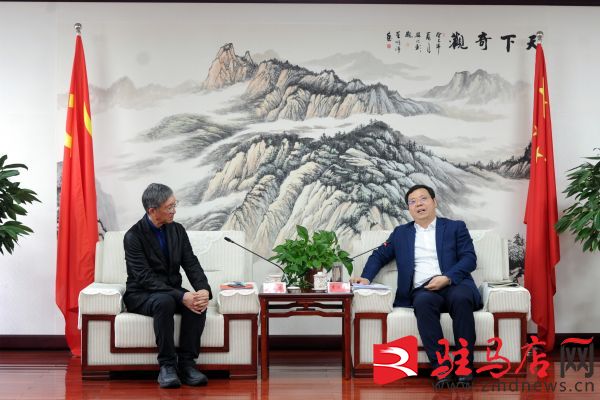 李躍勇會見美國醫(yī)學(xué)科學(xué)院國際院士勵建安一行