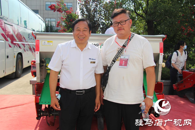 河南農(nóng)友王2022年秋季農(nóng)機(jī)訂貨會(huì)成功召開