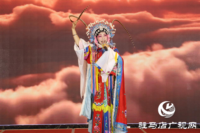 河南農(nóng)友王2022年秋季農(nóng)機(jī)訂貨會(huì)成功召開