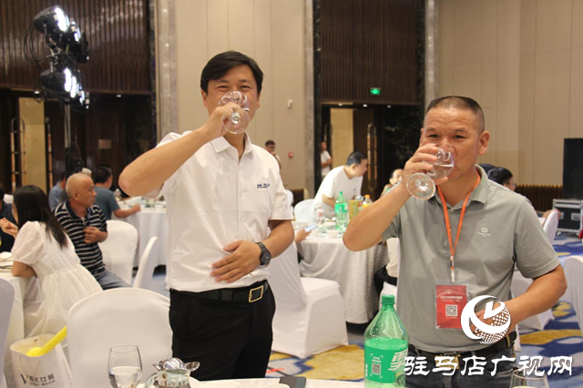 河南農(nóng)友王2022年秋季農(nóng)機(jī)訂貨會(huì)成功召開