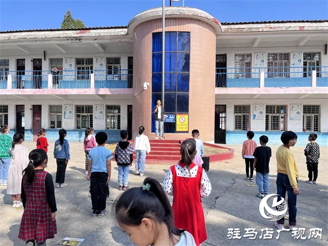 汝南縣古塔中心小學舉行祭先師 讀論語活動