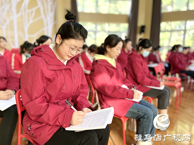 駐馬店市實(shí)驗(yàn)幼兒園：愛而不減 畫出精彩
