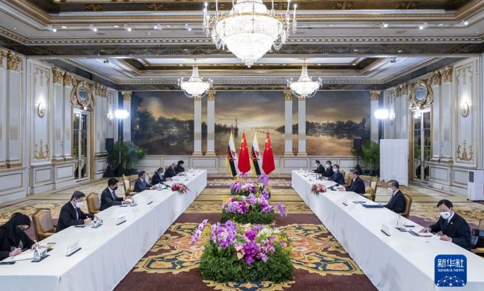 習(xí)言道丨習(xí)近平這趟出訪，三個(gè)場(chǎng)景意味深遠(yuǎn)