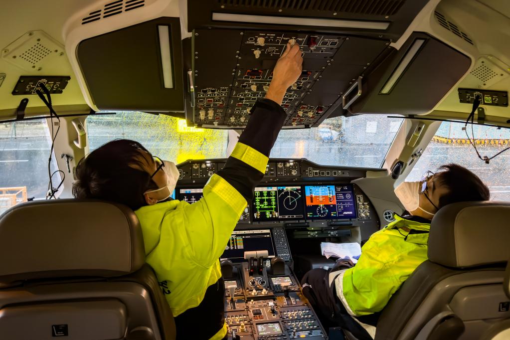 新春走基層｜看，C919大飛機(jī)這樣“過(guò)年”！