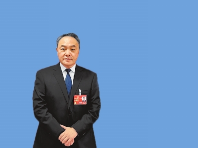 全力以赴拼經(jīng)濟(jì) 奮勇爭(zhēng)先挑大梁