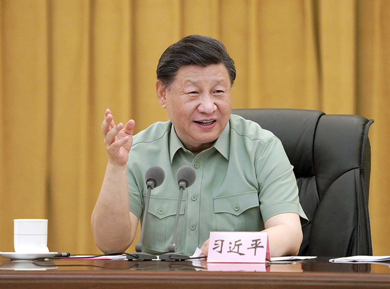 習(xí)近平八一前夕視察西部戰(zhàn)區(qū)空軍