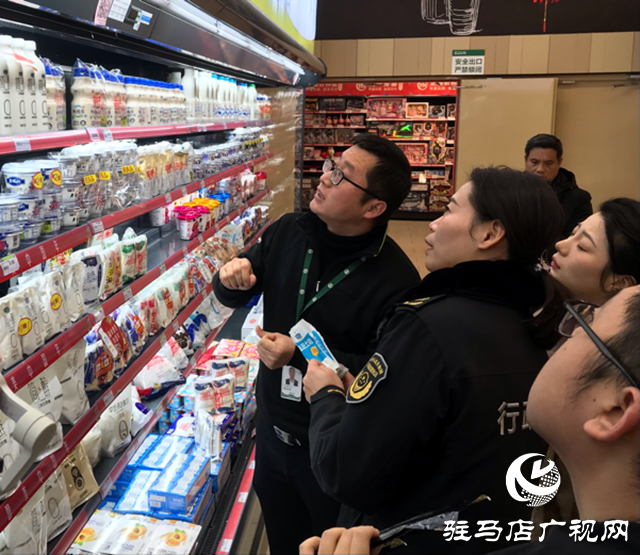 駐馬店經(jīng)濟(jì)開(kāi)發(fā)區(qū)開(kāi)展春節(jié)前食品安全專項(xiàng)檢查工作