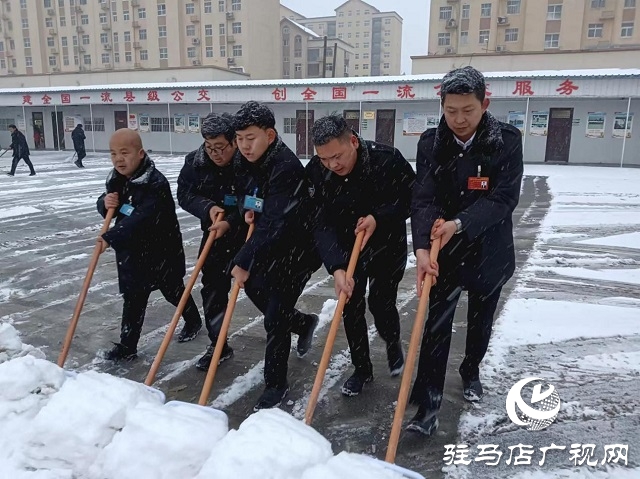 新蔡公交公司：多舉措應(yīng)對冰雪天氣 全力以赴保安全保運營