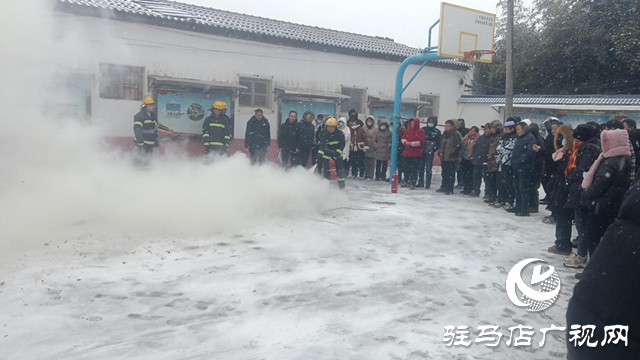 遂平縣陽豐鎮(zhèn)舉行安全生產和消防安全警示暨培訓