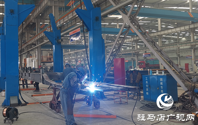 駐馬店大力天駿：創(chuàng)新引領(lǐng) 爭(zhēng)當(dāng)專(zhuān)用汽車(chē)制造龍頭