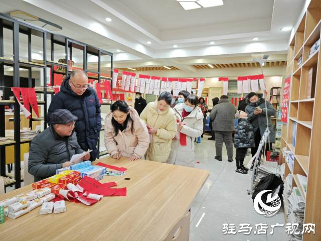 駐馬店市西園街道文化路社區(qū)開展“鬧元宵，猜燈謎”有獎(jiǎng)活動(dòng)
