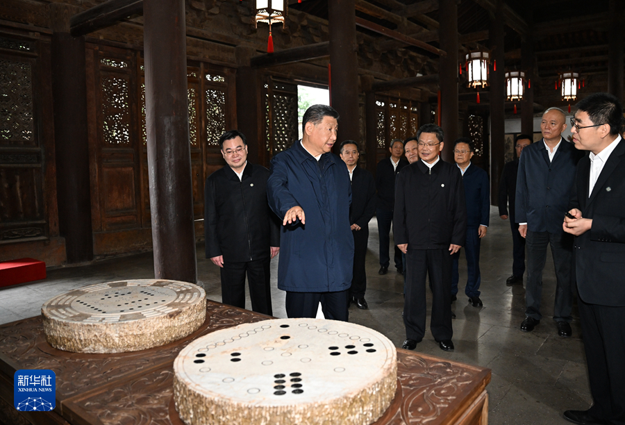 習近平在甘肅考察時強調 深化改革勇于創(chuàng)新苦干實干富民興隴 奮力譜寫中國式現代化甘肅篇章