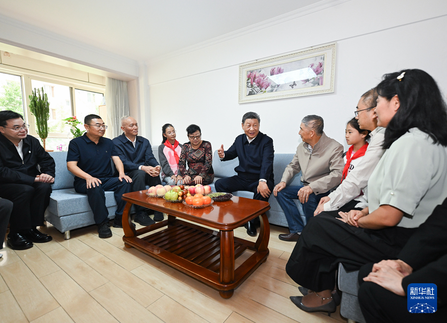 習近平在甘肅考察時強調 深化改革勇于創(chuàng)新苦干實干富民興隴 奮力譜寫中國式現代化甘肅篇章