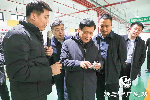 鄭州輕工業(yè)大學(xué)到泌陽(yáng)縣開(kāi)展幫扶調(diào)研及產(chǎn)學(xué)研對(duì)接活動(dòng)