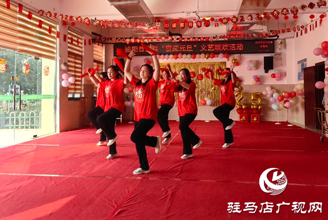 泌陽縣：集體生日會(huì) 溫暖殘疾人