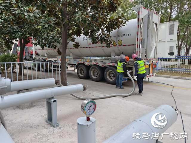 駐馬店市首輛移動售熱車正式投入運(yùn)營