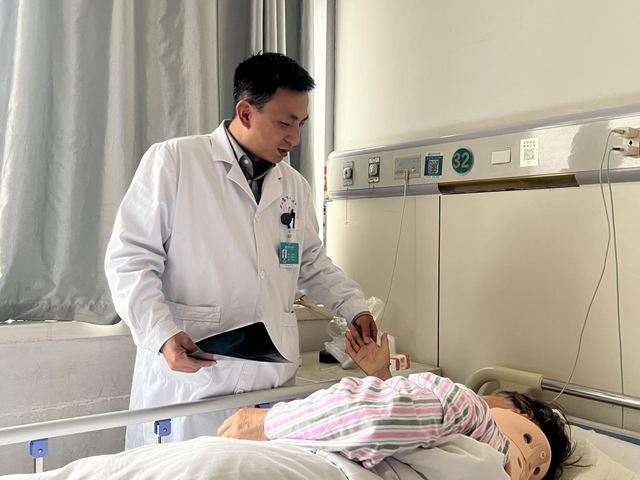 “鼠標(biāo)手”納入職業(yè)病目錄 專家教你如何應(yīng)對