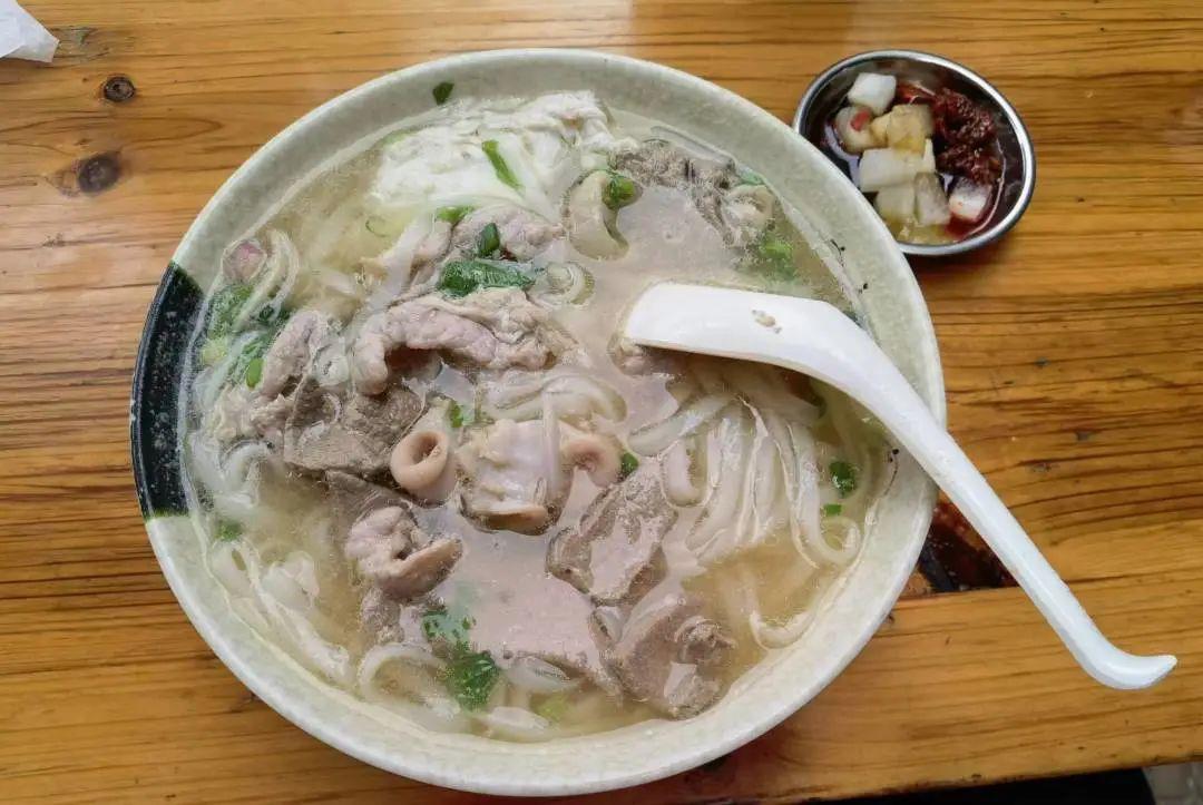 春意漸濃，這條高鐵沿線的寶藏城市“藏不住”了！