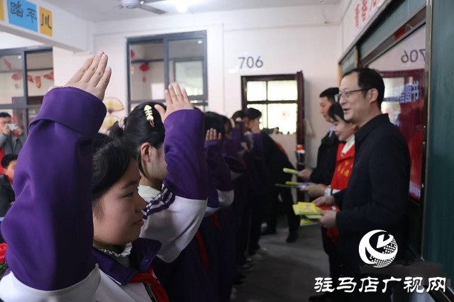  新蔡縣：氣象知識進校園 點燃科學探索熱情